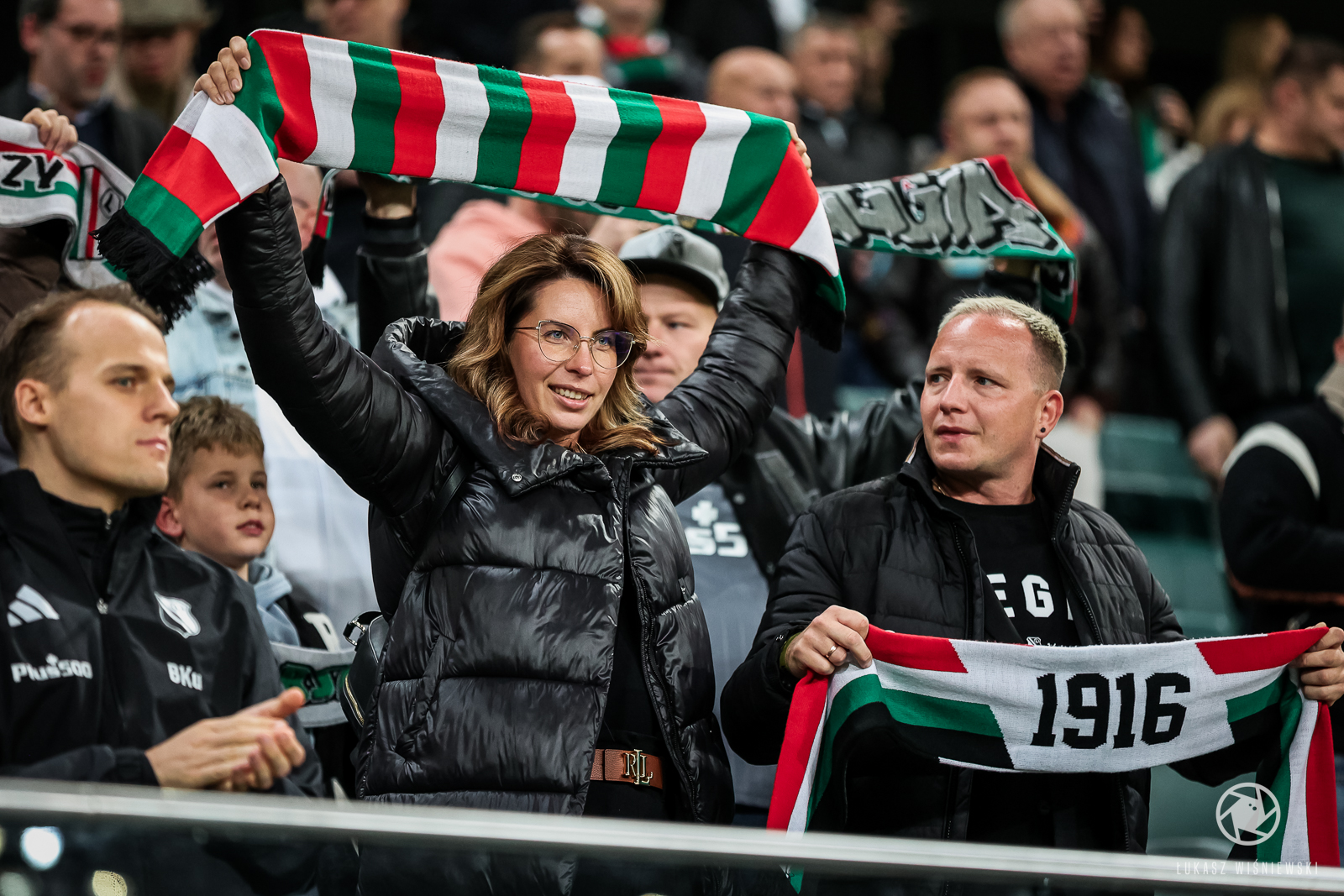 LWI_20251030_LEG_POG_00009