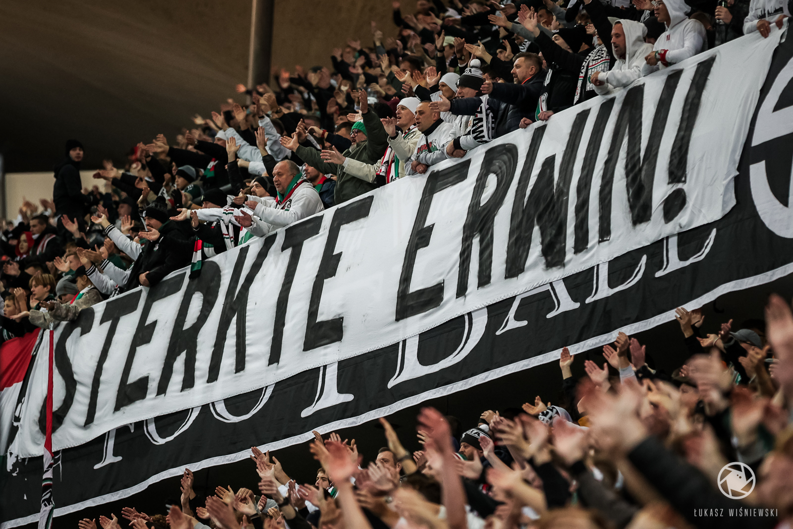 LWI_20251030_LEG_POG_00028