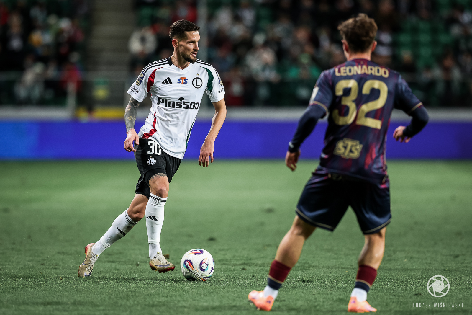 LWI_20251030_LEG_POG_00029