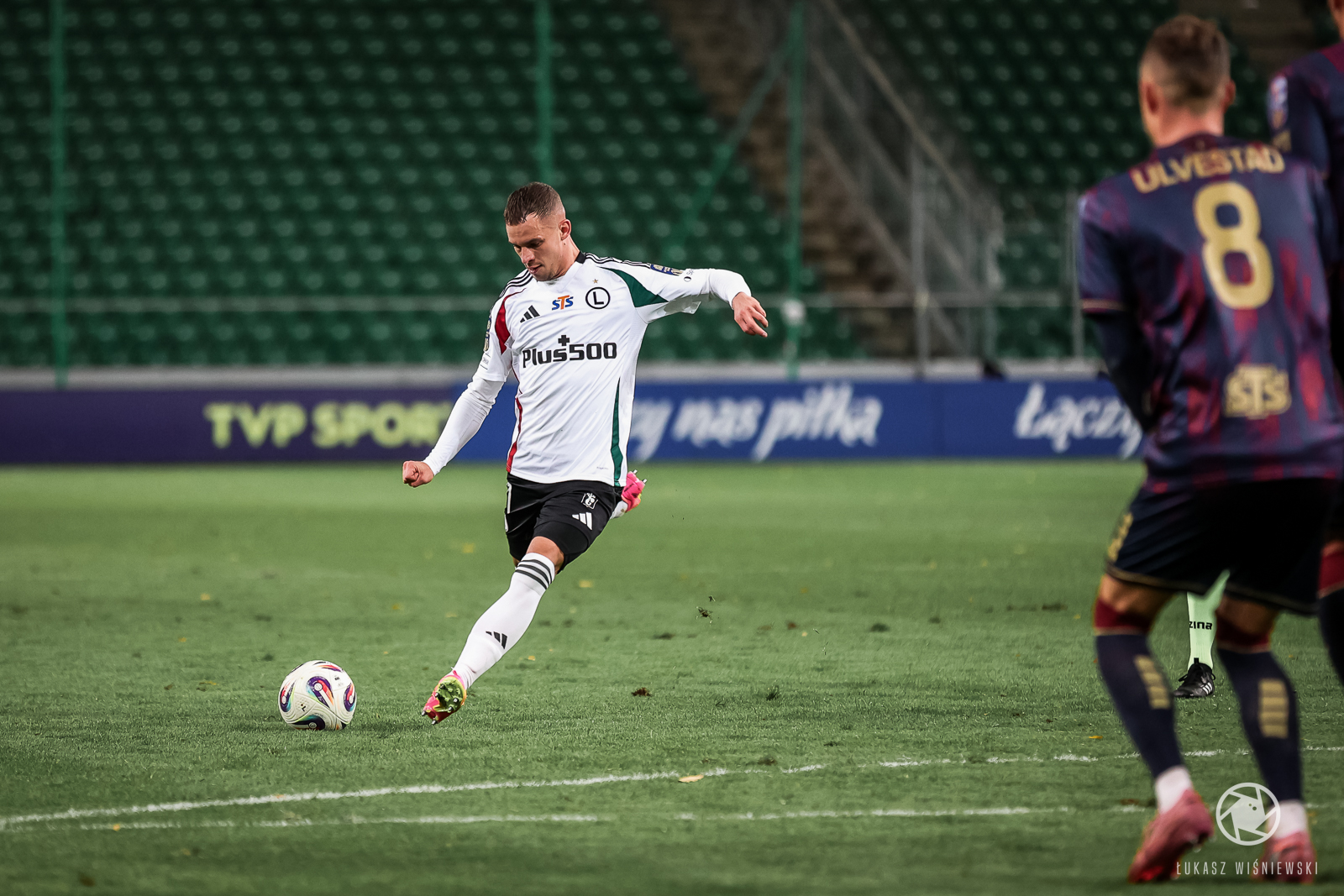 LWI_20251030_LEG_POG_00031